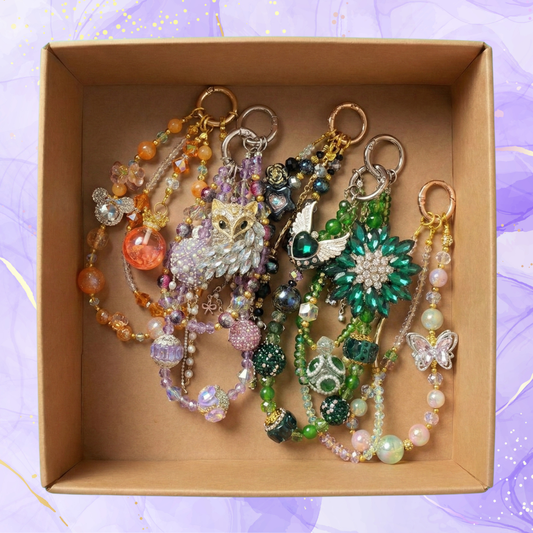 Senior Exclusive Phone Chains Bundle